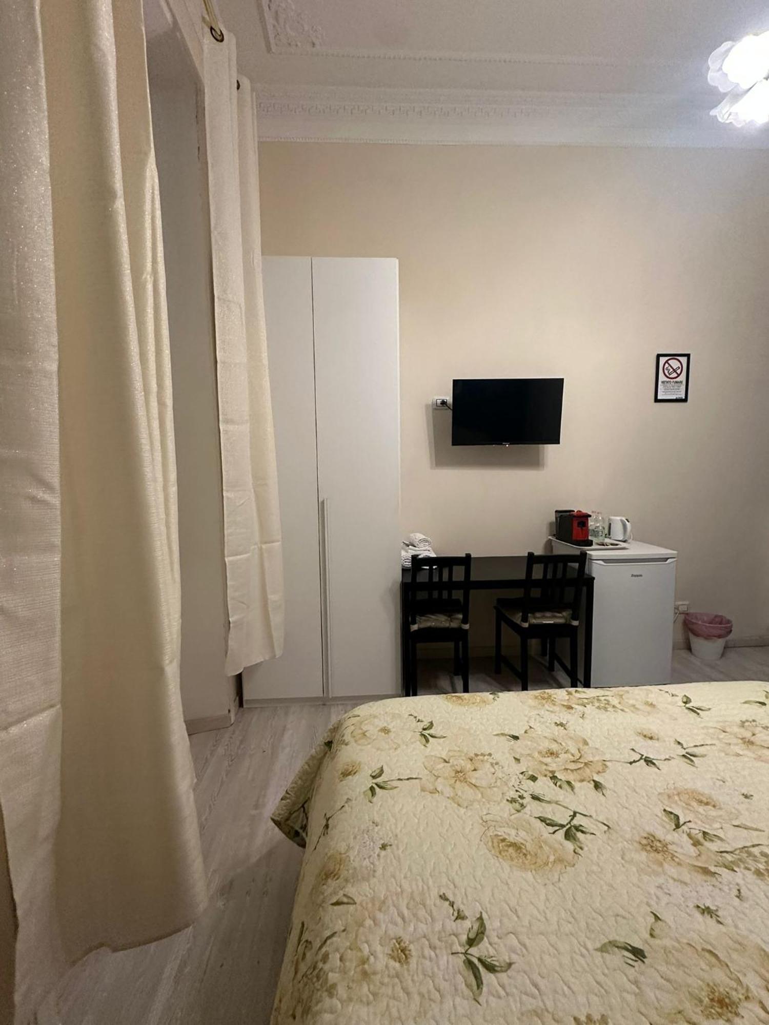 Marcelina Holidays Rooms Rom Exteriör bild