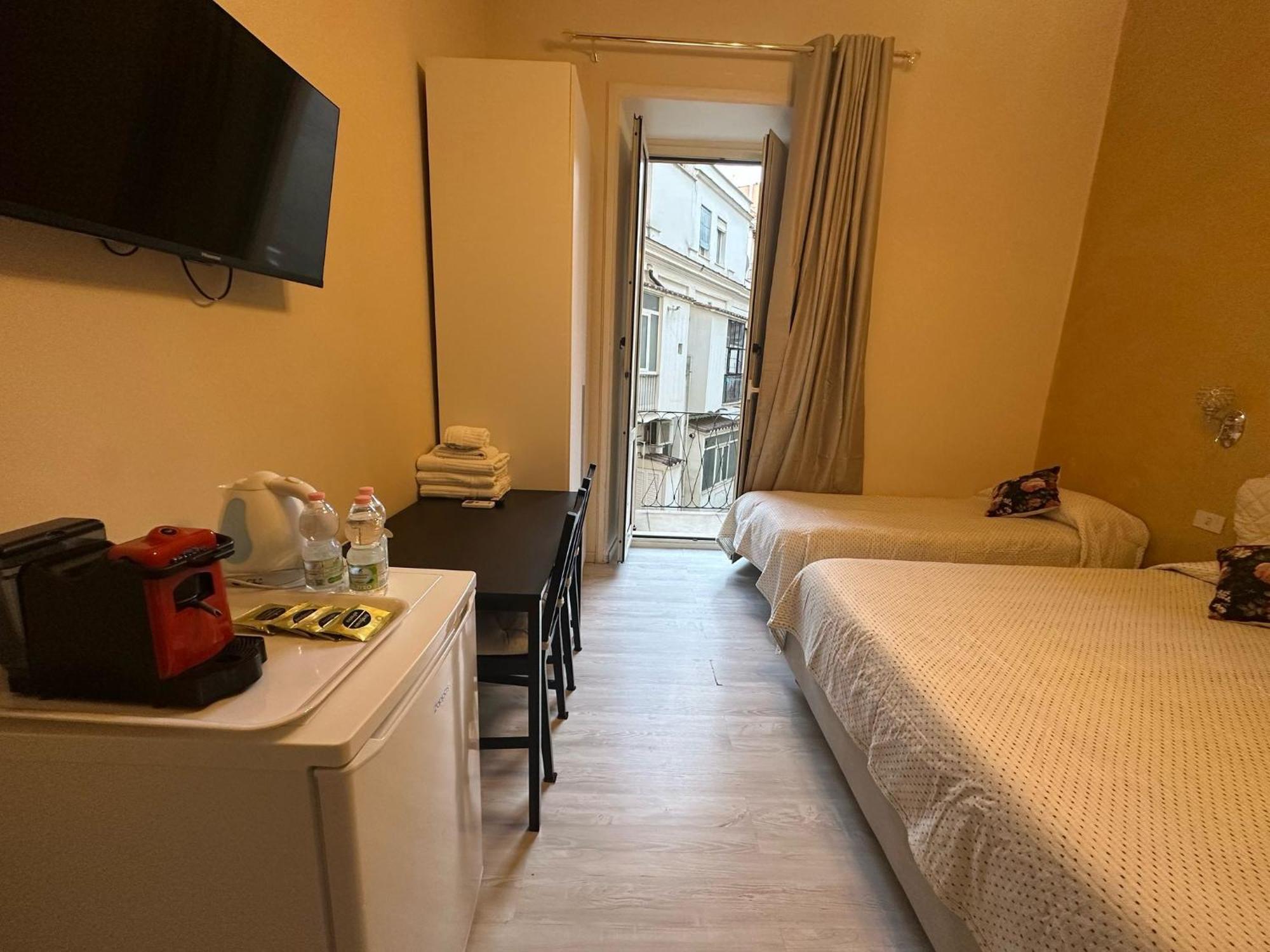 Marcelina Holidays Rooms Rom Exteriör bild